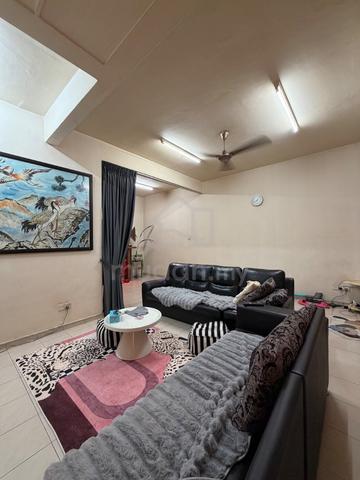 Double Storey Terrace House / Desa Cemerlang, Ulu Tiram, Johor 1