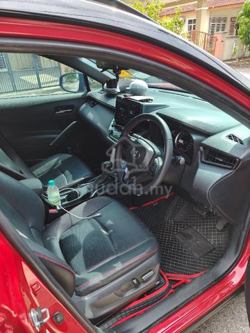 2023 Toyota COROLLA CROSS 1.8 GR SPORT (A) - 5