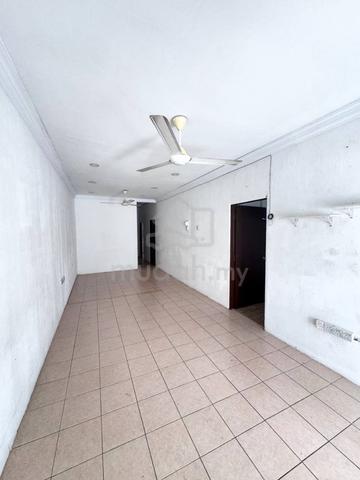 Single Storey Terrace House Taman Pinggiran Cyber 4