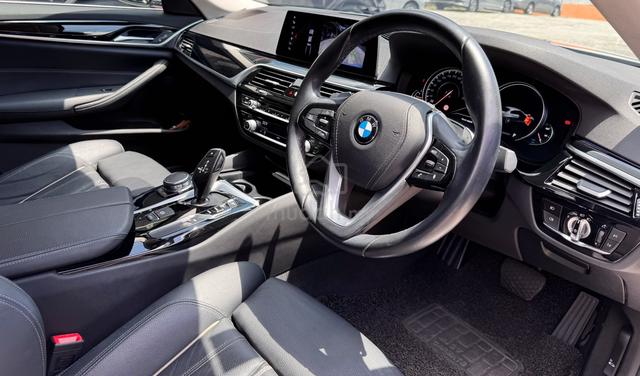 2018 Bmw 530e 2.0 SPORT (A) - 4