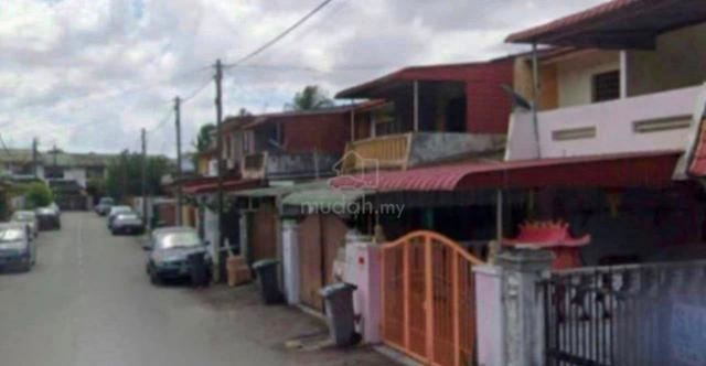 Johor Bahru Taman Johor Jaya Jalan Seroja L.Cost Double Storey House 1