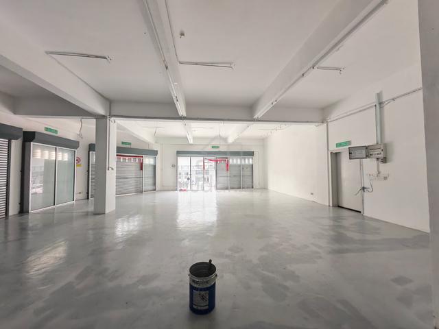 Commercial Hub Corner Shop for rent 1