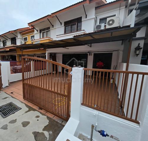 NEWLY PAINTED Kajang Sungai Chua Taman Berjaya Baru 2-storey House 1