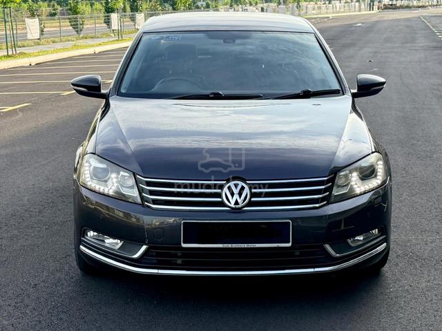 2011 Volkswagen PASSAT 1.8 TSI (CBU) (A) - 1