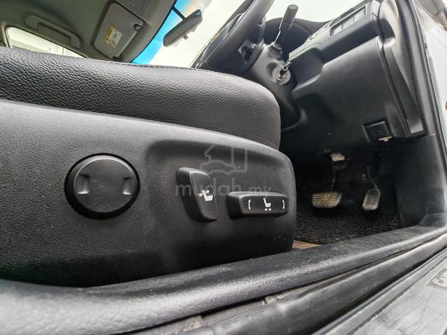 2012 Toyota CAMRY 2.0 G XV50 Full Spec (A) - 5