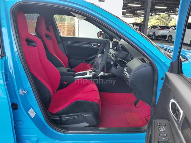 CIVIC 2.0 TYPE R FL5 - 6 Speed (M) 4 Door 6A - 5