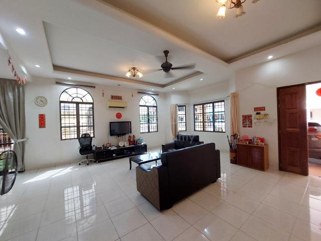 Buteerworth Taman Pandan 2storey Semi-D|Great Location 1