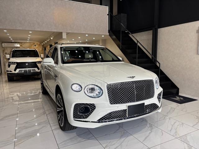 2023 Bentley BENTAYGA 4.0 AZURE (A) (JAPAN SPEC) - 1