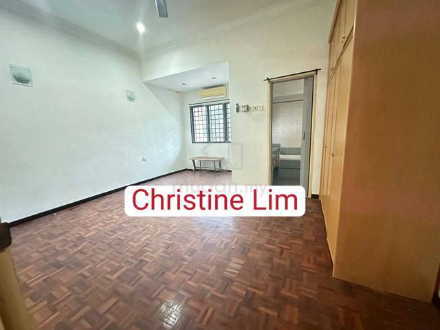 2 storey terrace house at Sungai Ara   Penang 1