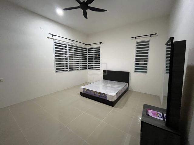 Master Room 1
