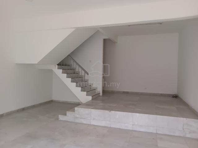2Sty hse, Bdr.Sg.Long ,seksyen 9, Gated & Guarded, cheras 1