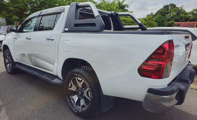 2018 Toyota HILUX 2.8 A L-EDI VNT FL (AT) (4X4) - 4