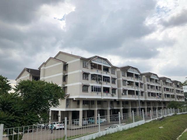 Apartment Tanjung Puteri Resort 1