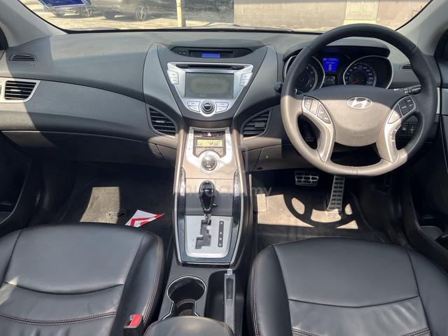 2013 Hyundai ELANTRA 1.8 PREMIUM (A) SUNROOF 1Y-WT - 4