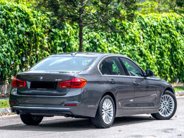 JUN 2019 BMW 318i (A) F30 LCi New Facelift 1 Owner - 3