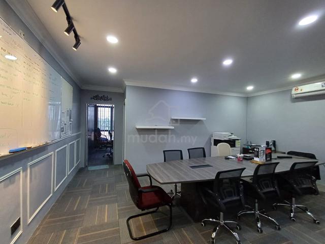LIMITED! Strategic! LRT! Fully Furnished Office Puchong Prima 1