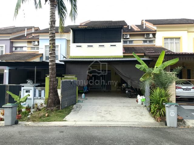 Double storey house /Taman Sri Pulai Perdana 2/Freehold 1