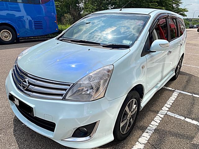 2012 Nissan GRAND LIVINA 1.8 PREMIUM/AUTECH MC - 1