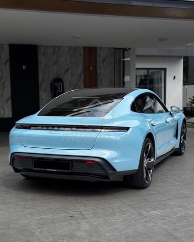 2022 Porsche TAYCAN (A) - 3
