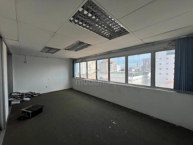 Office Georgetown 1000sqft unfurnished Lorong Kinta road macalister 3