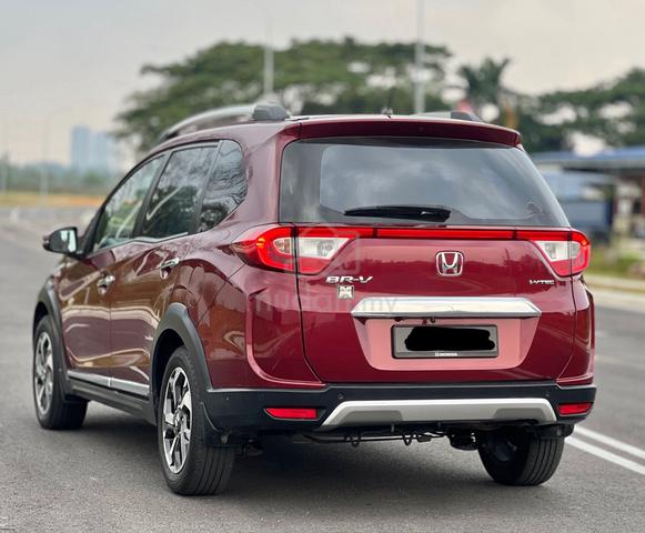 2017 Honda BR-V 1.5 V (A) Tip Top Condition - 3