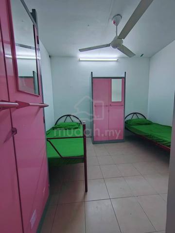 BILIK SEWA PEREMPUAN @ PUSAT KOMERSIL SEKSYEN 7 SHAH ALAM 1