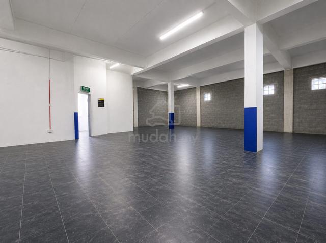 USJ 10 First Floor Unit With Lift For Rent. Can Split Unit to 4000sf 1