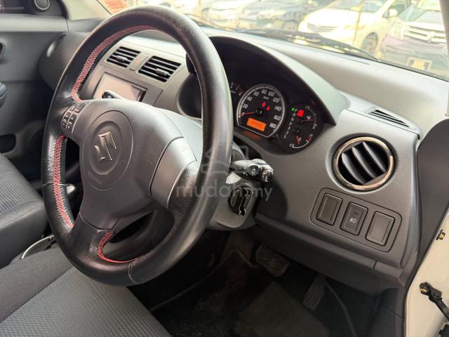 2011 Suzuki SWIFT 1.5 FACELIFT KEYLESS HARGALELONG - 4