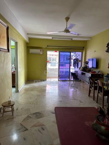 La Villas Condominium 1