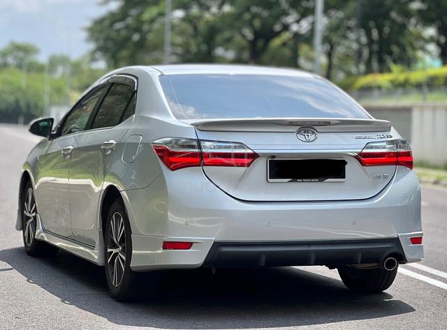 2017 Toyota COROLLA ALTIS 1.8 G FACELIFT (A) - 4