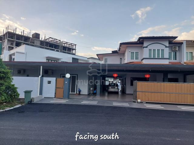 [FOR SALE] Stapok Double Storey Corner with Exclusive Single Storey 1