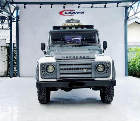 2002 Land Rover DEFENDER 2.5 110SW (M) WELL MAINTA - 4