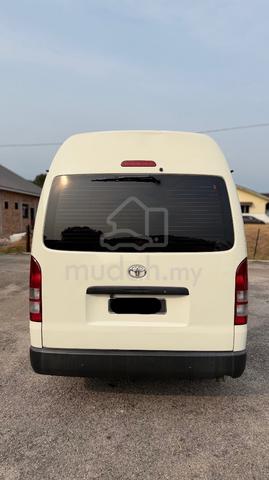 2015 Toyota HIACE 2.5 ENHANCED (M) - 4