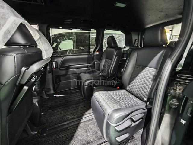 2022 Toyota VOXY 2.0 S-Z P/BOOT HUD DIM UNREG KLAP - 2
