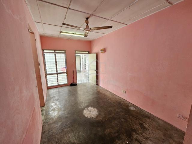 Enggang Apartment 1