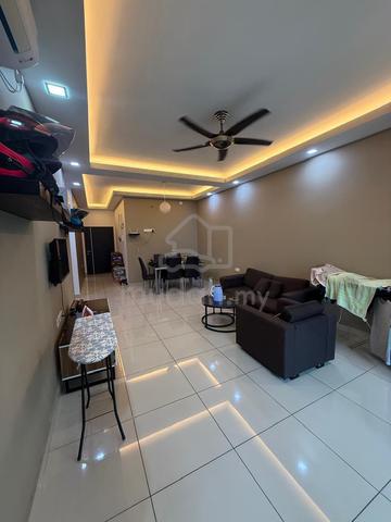 M Condominium @ Larkin 1