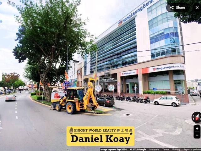 | Facing Main Road | 2 Sty Shoplot 2000sf Near Gurney Plaza 1
