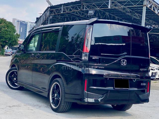 2018 Honda STEPWAGON 1.5 COLSPRIT 8SETER FACELIFT - 2