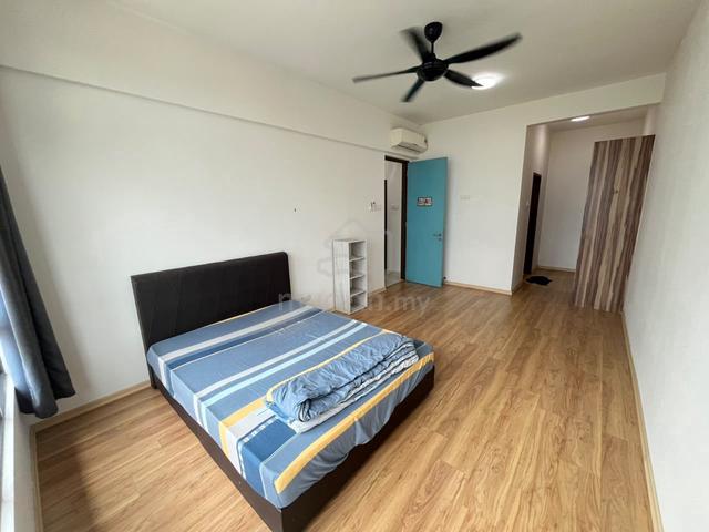 Botanika Apartment Bayu puteri (near Permas, southkey Mid valley 1