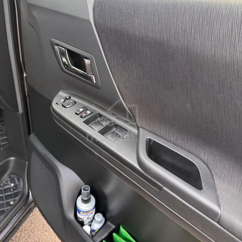 2010 Toyota VELLFIRE 2.4 Z (A) - 4