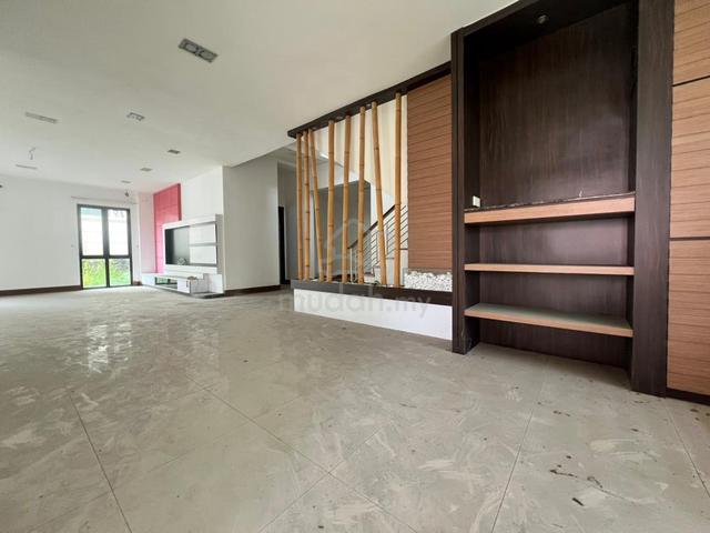 The Sanctuary 3-Storey Bungalow @ Batu Uban, Gelugor w/ Sea View 1