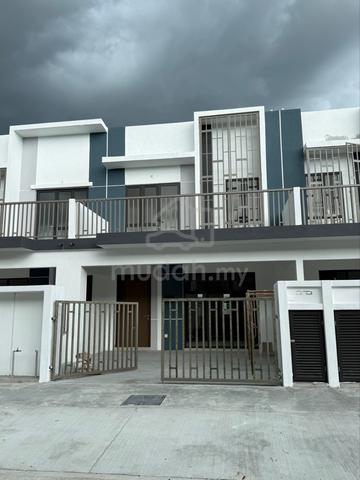 Inspira Hill Puchong 2 Storey House For Sale 1