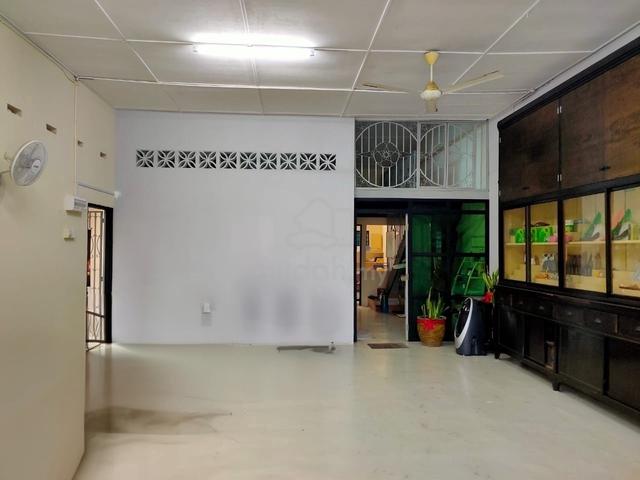 Menglembu Single Storey For Rent 🏡🏡 💰 Rental Rm800 ✅ 1