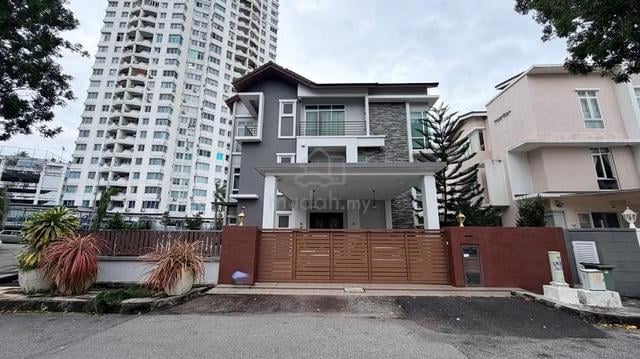 BELOW MARKET VALUE 3 storey bungalow Minden Heights Gelugor 1