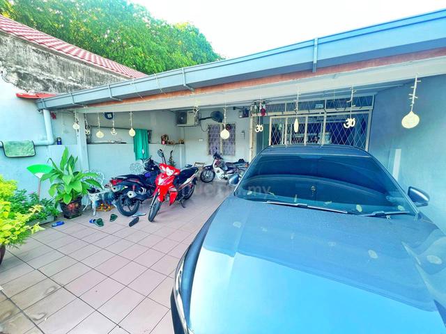 Single Storey Terrace at Seksyen 24 Shah Alam 3