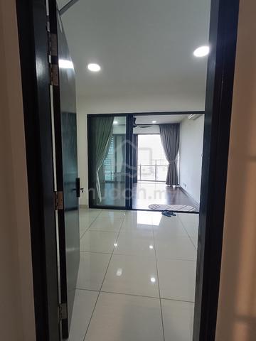 Almas Suites @ Puteri Harbour 1