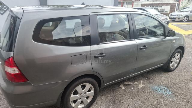 2011 Nissan GRAND LIVINA 1.6 CLASSIC/COMFORT (A) - 2