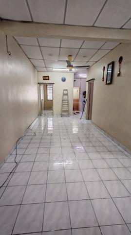Well Maintained 1 Storey Terrace House at Taman Impian Murni Alma 1