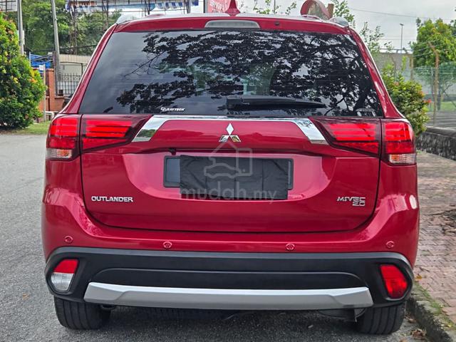 2019 Mitsubishi OUTLANDER 2.0 2.0 4WD (A) - 4