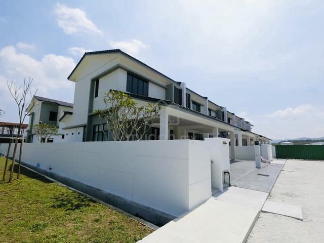 【Loan Rejected Conerlot ONLY 4xxK !! 】40x75 Double Storey Shah Alam 1